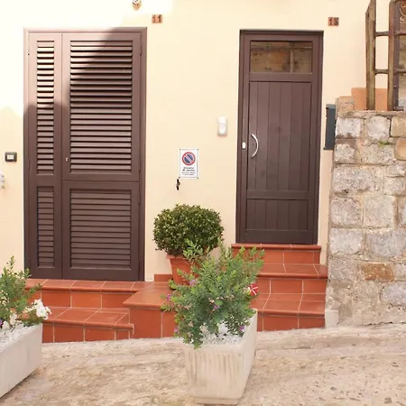 Gaia Holidays Apartamento *