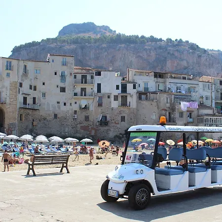 Gaia Holidays Lägenhet Cefalù
